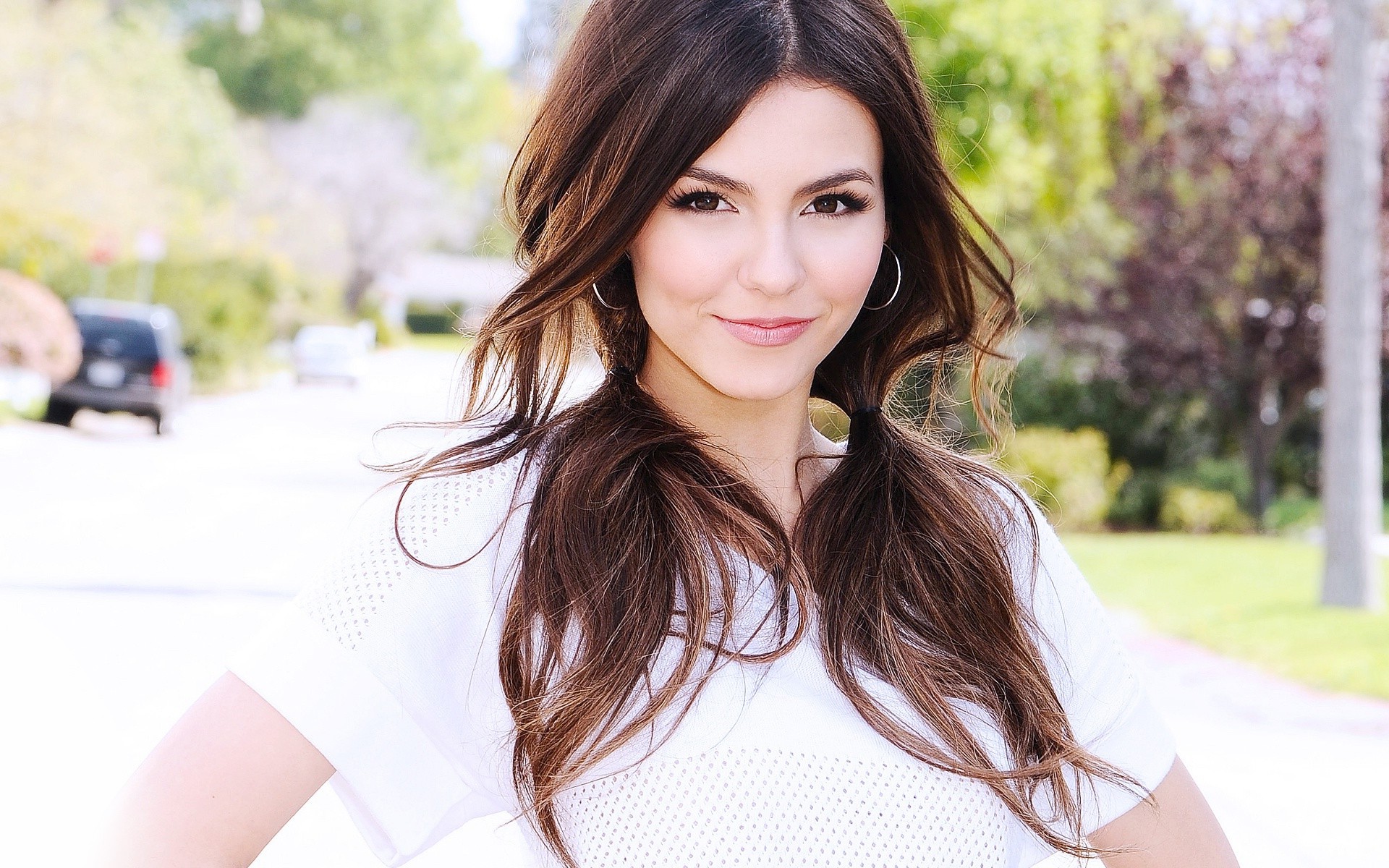 Victoria Justice Actress Wallpapers