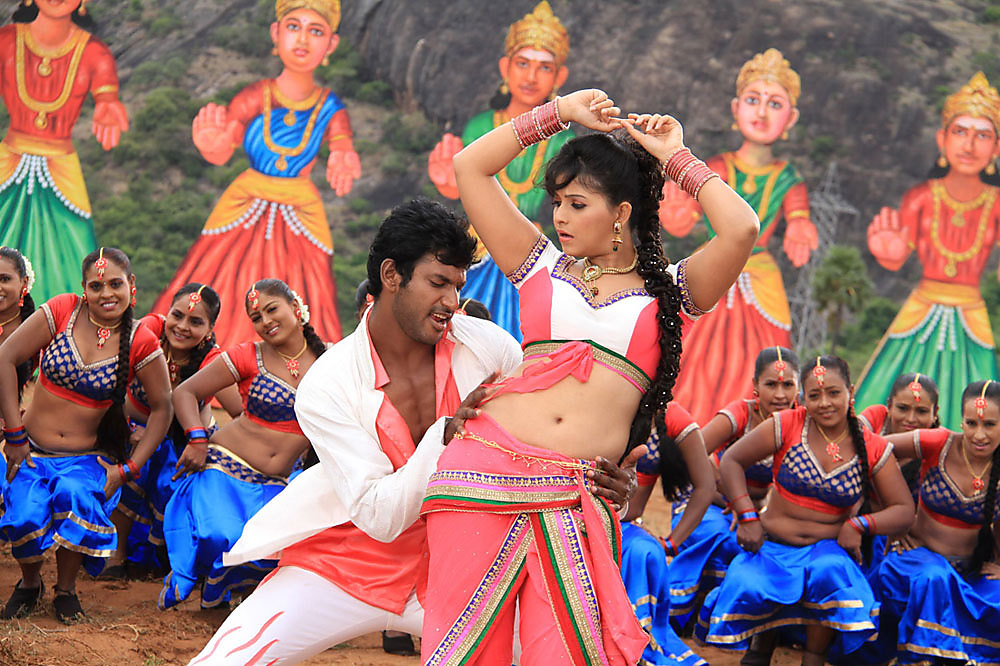 Madha Gaja Raja Film Dance Stills