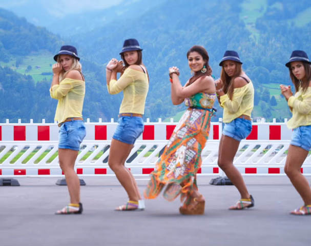 Aaradugula bullet nayanthara dance photos