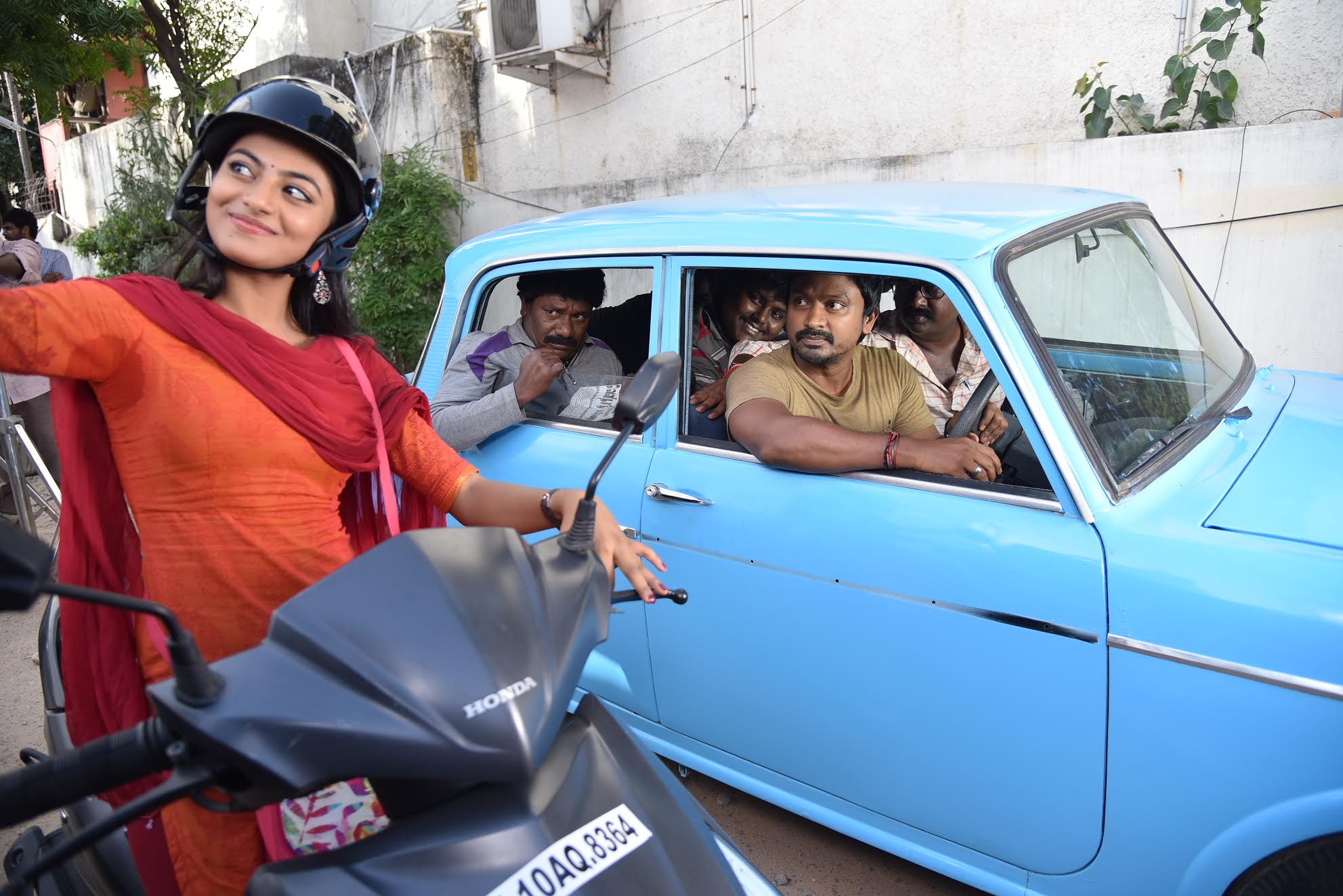 Anandi Krishna Selfie In Pandigai Movie