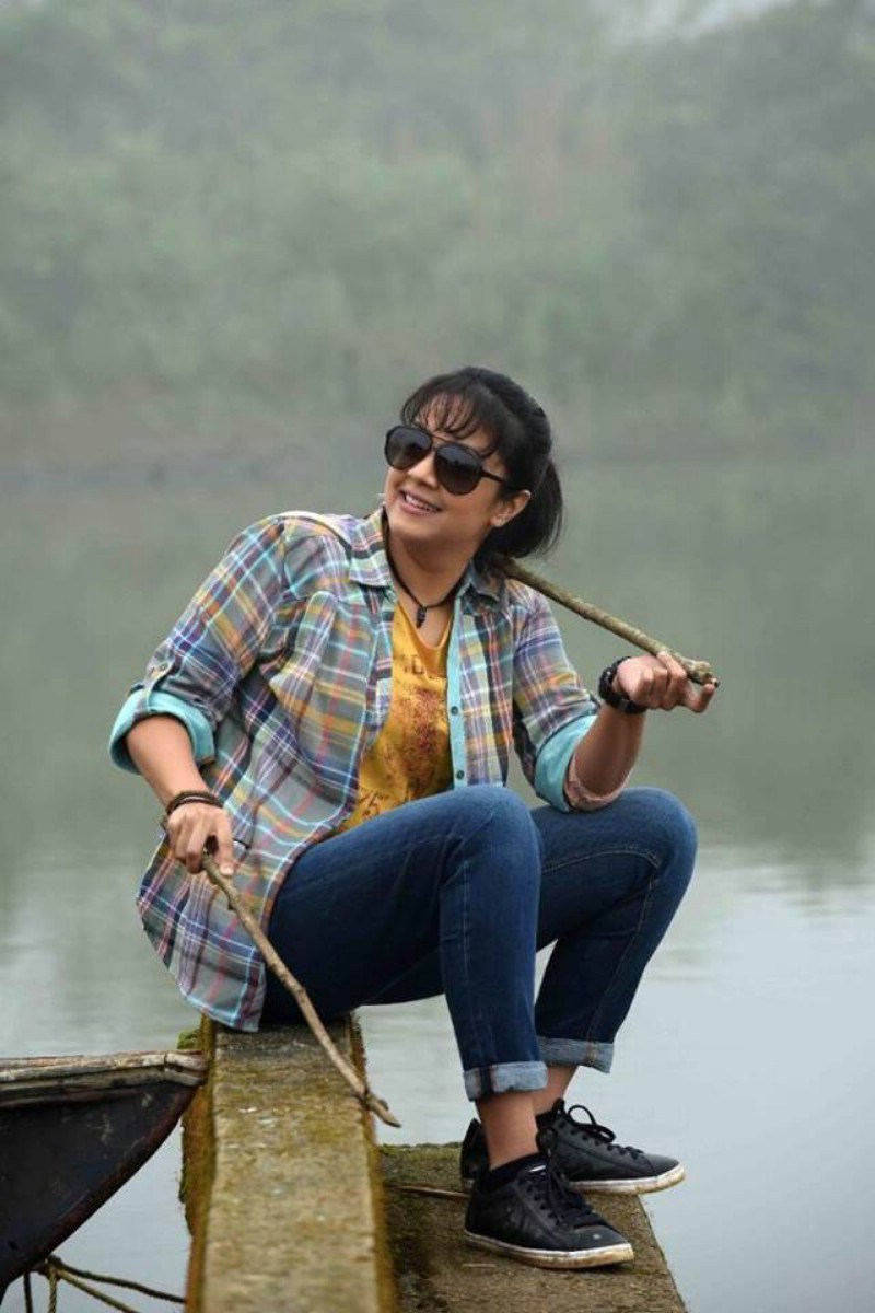 Jyothika In Magalir Mattum Film