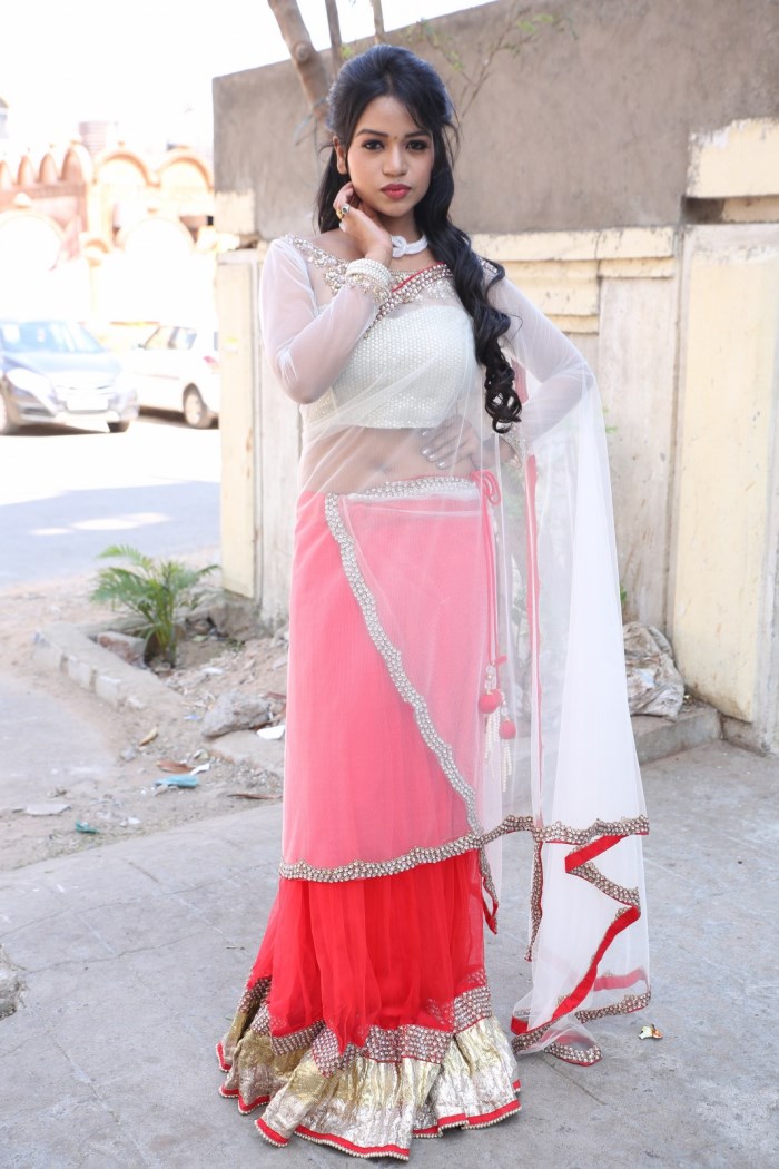 Actress Bhavya Sri Red And White Saree Photos