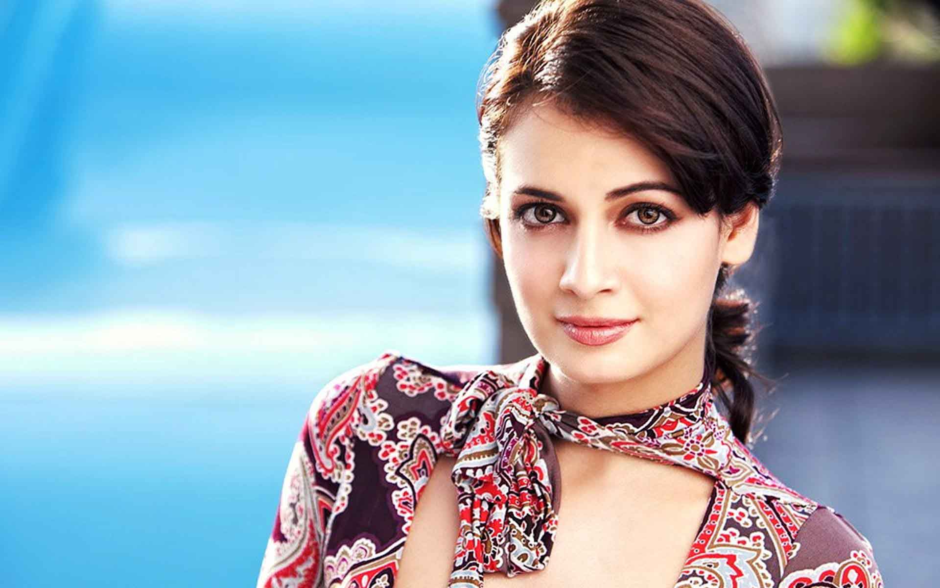 Dia Mirza Face Pictures