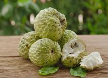 custard apple fruits pictures