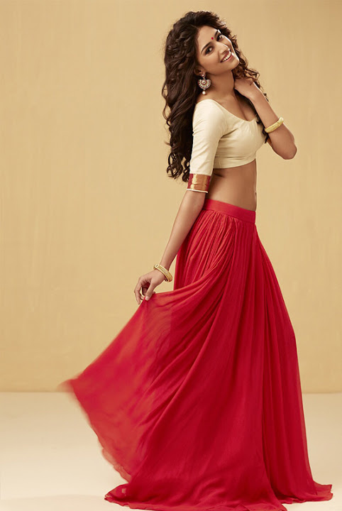 Erica Fernandes Red Dress Pictures