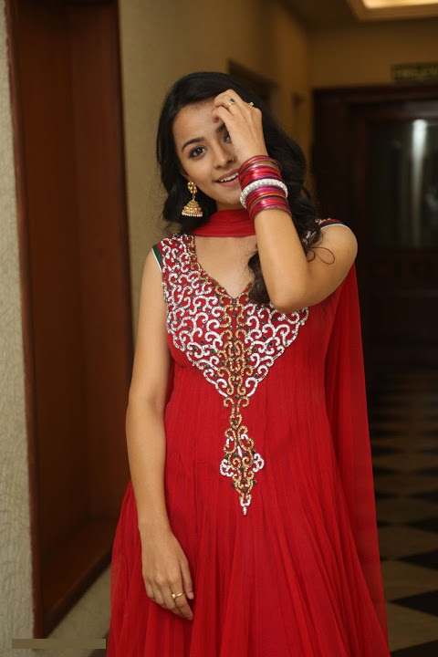 Mahima Makwana Red Dress Cute Wallpaper