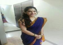 priya bapat saree photos