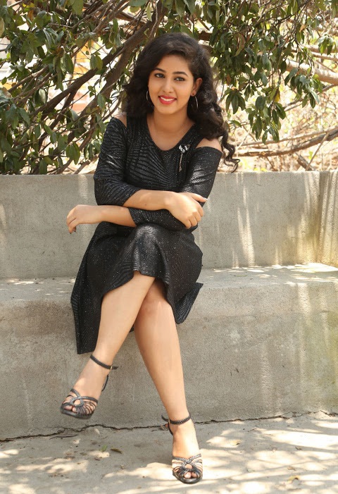 Pavani Reddy Desktop Black Dress Hd Pictures