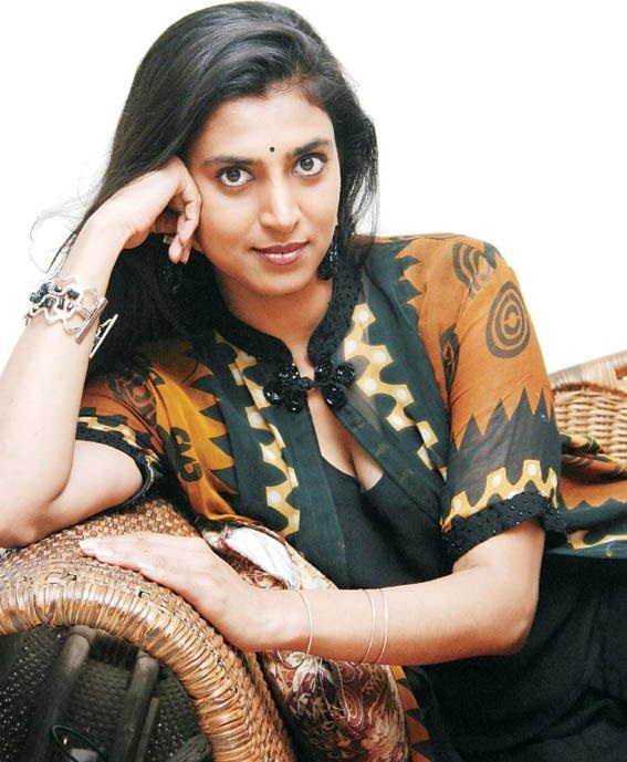 Tamil Actress Kasthuri Gallery