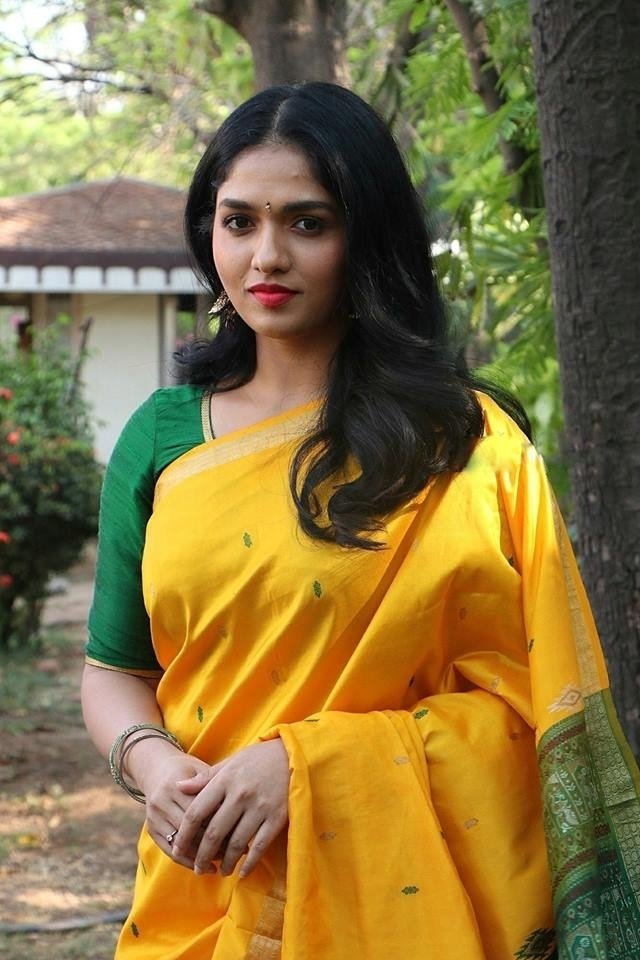 Sunaina In Yellow Saree