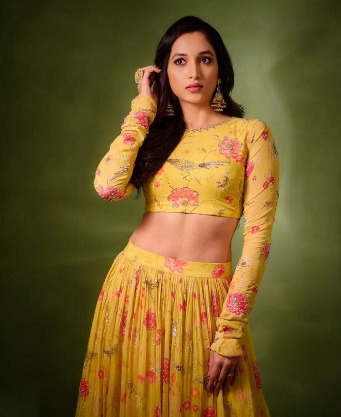 Actress Srinidhi Shetty In Yellow Dress
