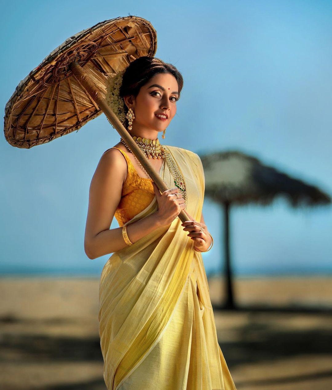 Malayalam Actress Mahima Nambiar Photoshoot Pics