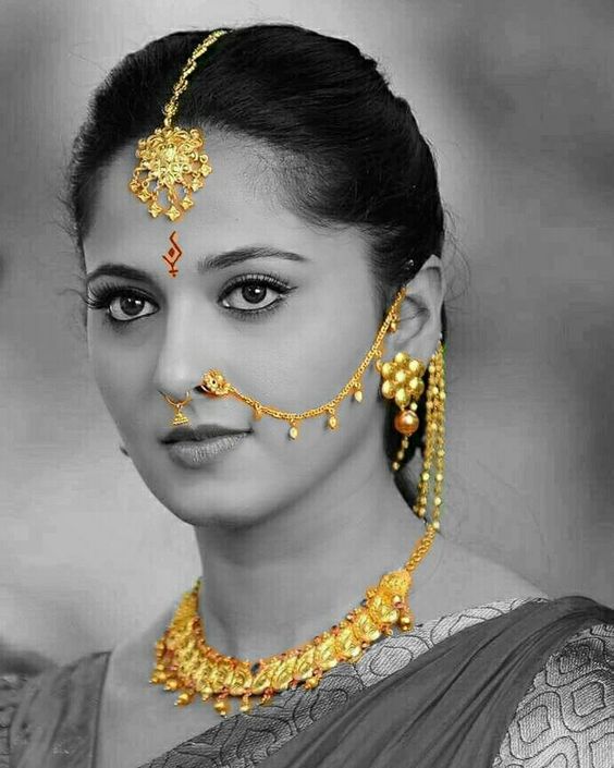 Telugu Actress Anushka Shetty Fotos