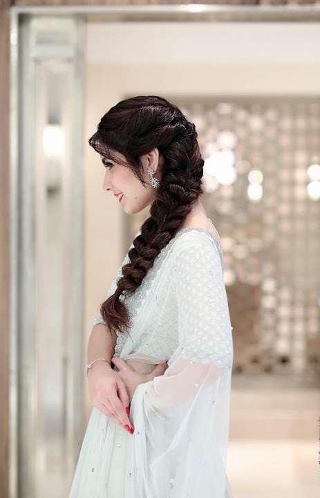 Raashi Khanna Jai Lava Kusa Theatrical Trailer Launch White Dress