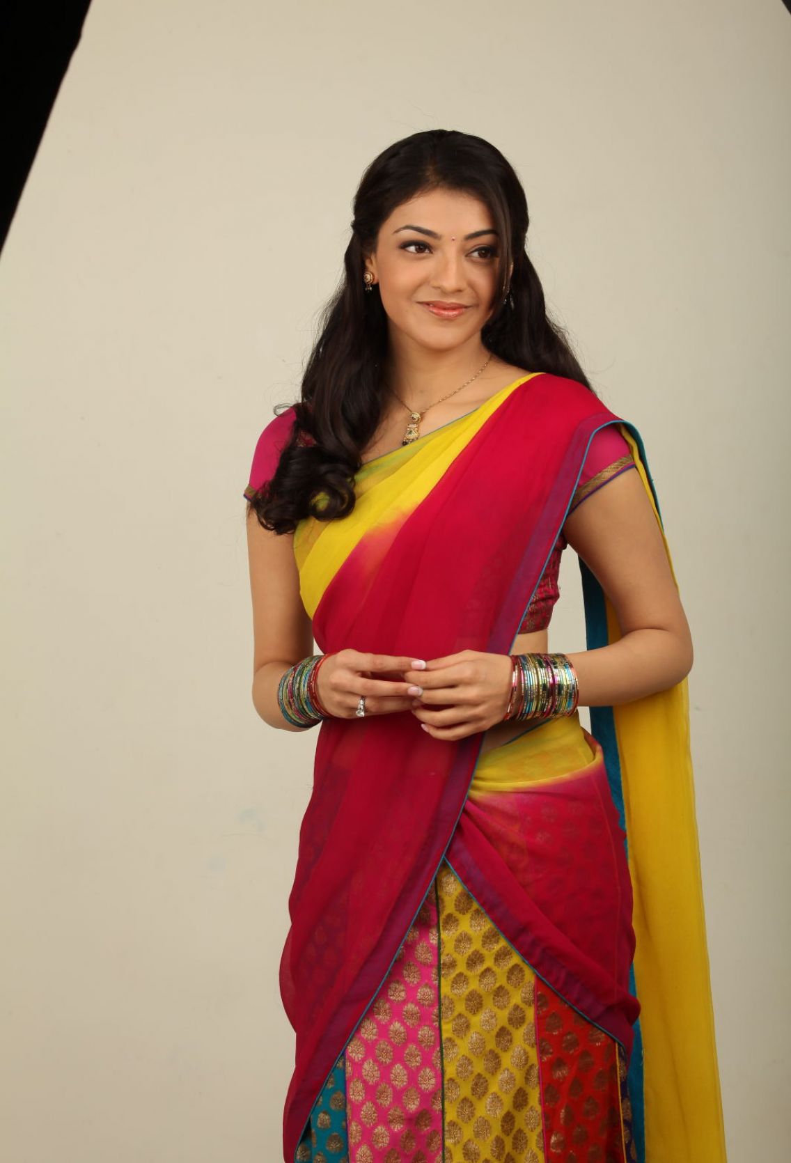 Kajal Agarwal Red And Yellow Saree Pictures